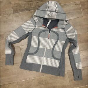 Lululemon Athletica Gray Striped Scuba sweater women size 10